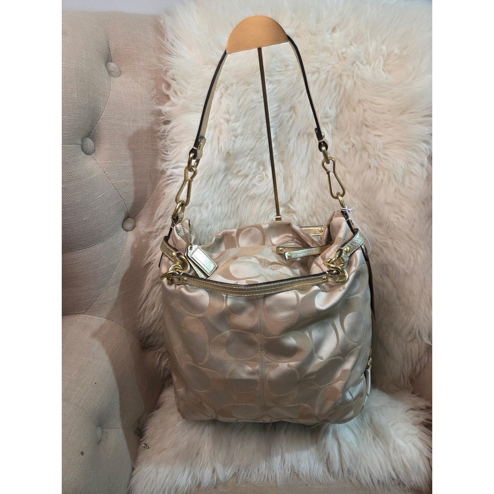 C163 Coach Brooke shoulder bag
